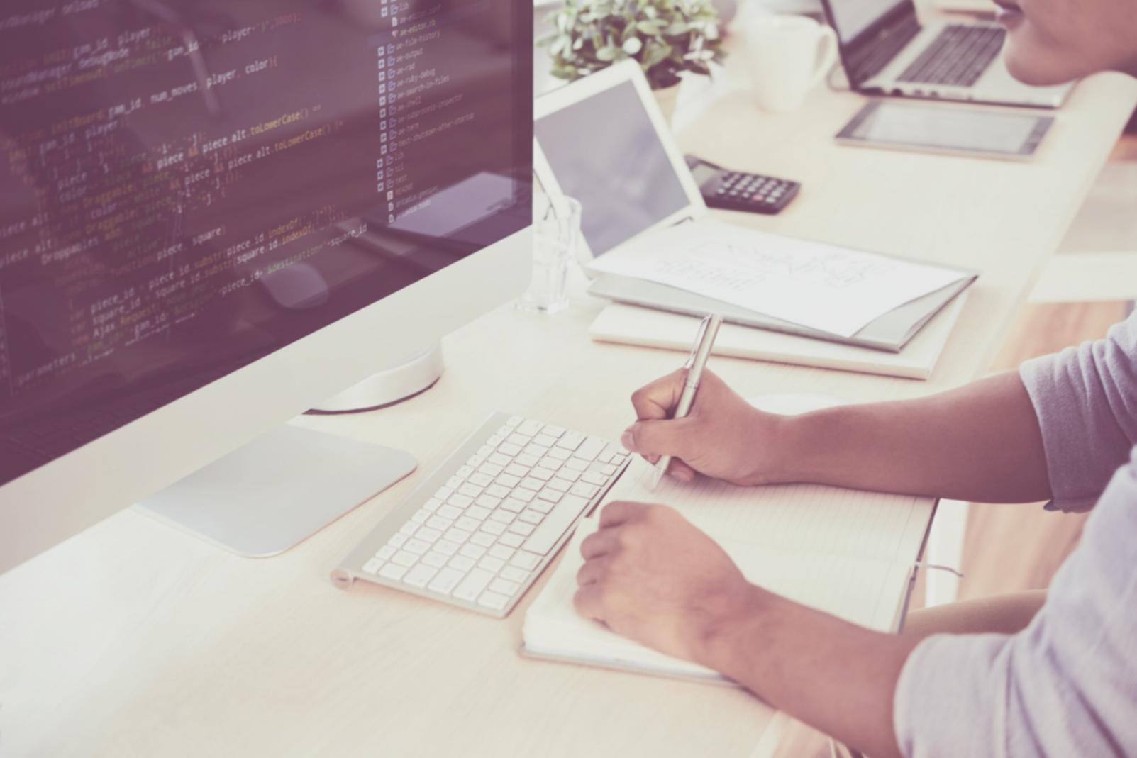 Ambiente de trabalho prático em workshop de modelagem 3D